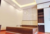 Có 1 không 2 ! Xuân La, 5 Tầng mới, 40m2, nội thất tiền tỷ, sổ riêng, gần hồ, chỉ nhỉnh 4 tỷ