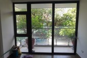 Cho thuê sàn văn phòng 100m2 tại mặt phố đường Vệ Hồ Tây Hồ (view Hồ Tây)