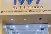 KHÔNG CÓ THỜI GIAN QUẢN LÝ - SANG GẤP TIỆM NAIL - QUẬN 3