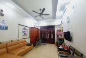 Bán nhà Yên Hòa, Cầu giấy, nhà đẹp, gần phố, 32m2, Giá siêu rẻ.