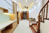 BÁN NHÀ 4 TẦNG MẶT NGÕ THÔNG PHỐ NGUYỄN CAO DT:30M2 MT:3.6M 3 PHÒNG NGỦ GIÁ: 5.25 TỶ QUẬN HAI BÀ TRƯNG.