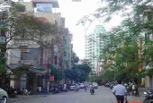 Bán nhà mặt phố mặt tiền rộng Dịch Vọng cầu giấy Lô góc 2 mặt đường  60m2 . 11tỷ