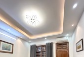 CHỦ CẦN THANH KHOẢN GẤP TRƯỚC TẾT NHÀ TẬP THỂ THÁI THỊNH .150 M NHỈNH 2 TỶ  CHỦ Ở RẤT NHIỀU LỘC.