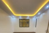 QUẬN TÂY HỒ PHỐ NGHI TÀM DT:32M2 4 TẦNG GIÁ:3.65 TỶ CÓ THƯƠNG LƯỢNG.