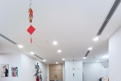 (Siêu Phẩm) Căn hộ Đẹp 96m2, Có slot ô-tô, BC hướng Bắc, tặng lại Full NT - Giá 6.4 tỷ - Giá Thật