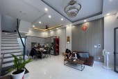 BÁN NHÀ ĐẸP, MỚI XÂY FULL NỘI THẤT, đường Đào Tông Nguyên, Huyện Nhà Bè. 
DTSD 120M2
Gía 5,2 tỷ TL