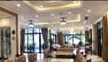 Bán khách sạn tc 5* trung tâm Bãi Cháy- Hạ Long, 32 phòng, đi bộ 2p ra bãi tắm, cạnh công