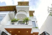 Một Căn Villa Phong Cách Tân Cổ Điển có Hồ Bơi - Gần biển