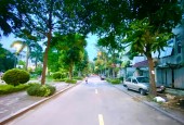 Bán nhà Hoàng Văn Thái, BT đẹp, ô tô, sân vườn, sổ A4-150m2, 25,5 tỷ