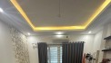 Siêu hiếm - Hoàng Cầu - PHân Lô -30m2 - 5 Tầng - 3 ngủ - 50m ra oto tránh - Ngõ thông kinh doanh sầm uất - an sinh vip - Chuyển đồ về ở