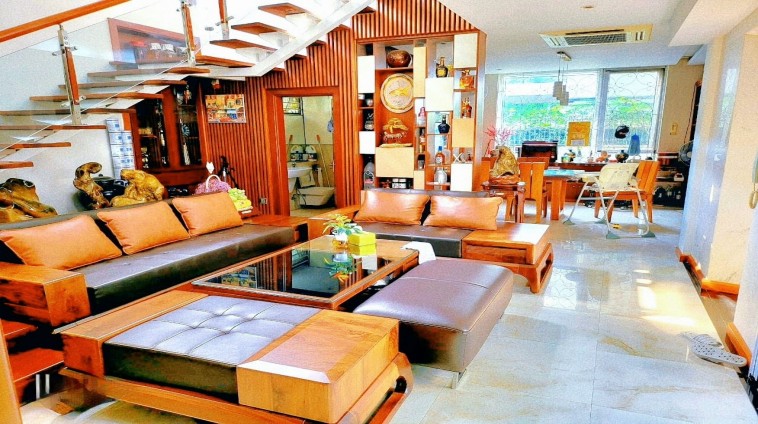 BÁn Gấp! Biệt Thự  KĐT Bán đảo Linh Đàm, Quận Hoàng Mai, 251m x 4T x Mt 13n. Giá hoen 60 tỷ.