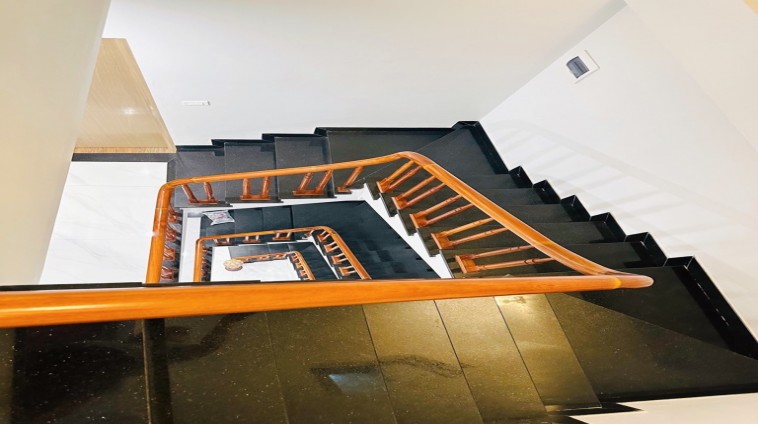 Bán nhà giáp khu đt Liền kề Xa La, Hà Đông DT55m2 Mặt tiền 4,2m Giá 8,3 Tỷ