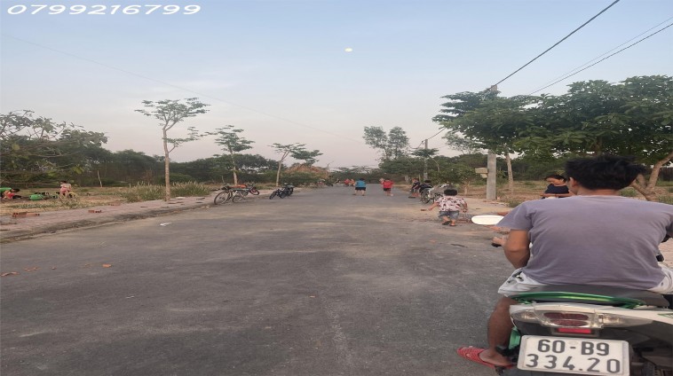 Nhà Bình Minh Trảng Bom Đồng Nai bán gấp 1 tỷ 6 trọn sổ 1 sẹc QL1A . Hỗ trợ vay 3 bên . Lh 0799 216 799 em Trinh.