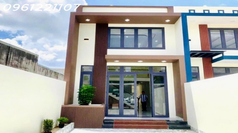 Bán nhà chợ Tân Bình mặt tiền Nở Hậu Sổ Riêng Thổ Cư