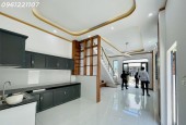 bán nhà cách Chợ 600m Sổ Riêng Thổ Cư