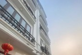 Hiếm,nhà mới đẹp, phân lô Nguyễn Văn Cừ 37m2, 5 tầng, mặt tiền 4m, 6 tỷ Long Biên.