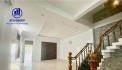 Cho Thuê Mặt Bằng Bến Nghé Siêu Đẹp, 250m2, ngang 6m5