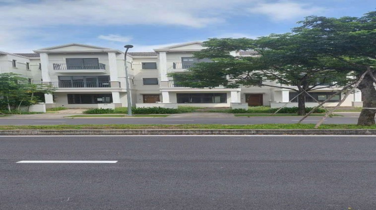 MT Nguyễn Văn Bứa cách QL22 chưa đến 1km 20x65 1266m2 đất và nhà Giá 30.5 tỉ. Liên hệ a Thiện 0914864379