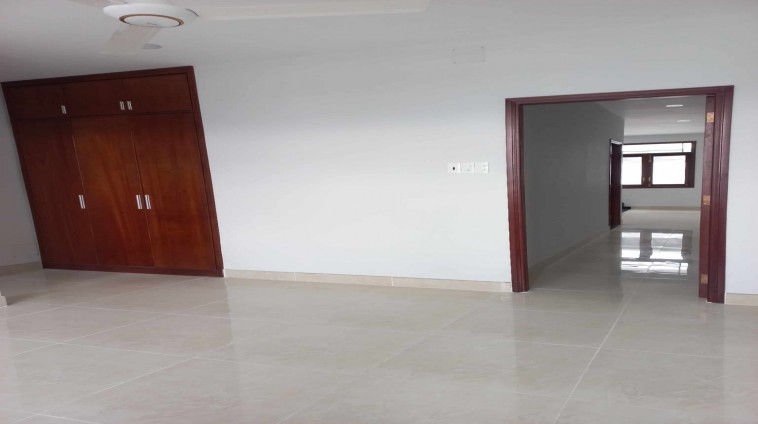 Cho thuê nhà 6B Intresco, nội thất có sẳn đầy đủ, giá 20 triệu/ tháng