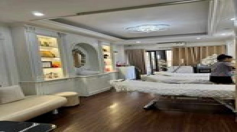 Ô TÔ ĐỖ CỬA, KD, THANG MÁY, 8 NGỦ, SỔ NỞ HẬU. CHÙA LÁNG, ĐỐNG ĐA: 60M, 7T, 23.8 TỶ
