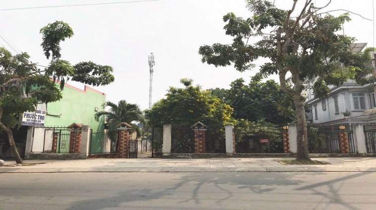 MT Nguyễn Văn Bứa cách QL22 chưa đến 1km 20x65 1266m2 đất và nhà Giá 30.5 tỉ. Liên hệ a Thiện 0914864379