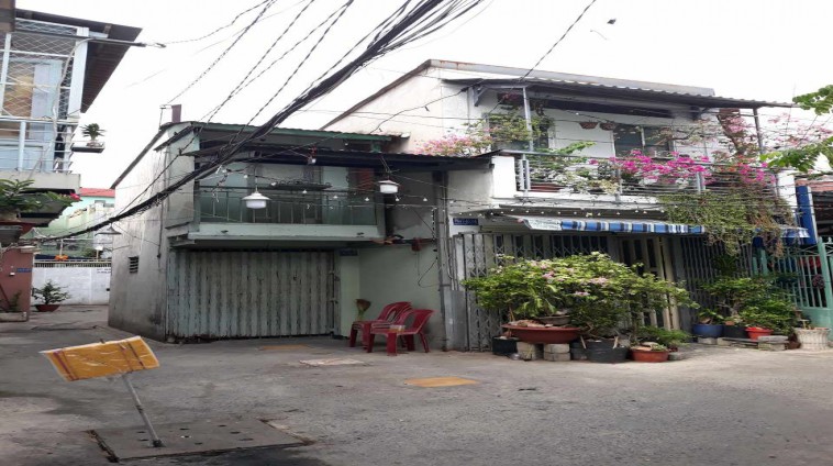 Nhà 1 trệt 1 lầu đường Bùi Minh Trực, p6, Q.8, Giá 2.6 tỷ , sổ hồng sẵn