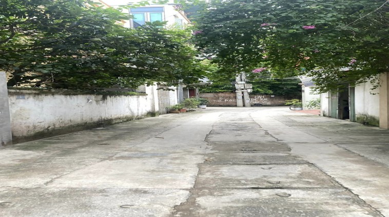 Cần bán gấp 41m2 đất Xuân Canh, Sát vách Vin Cổ Loa -ĐẤT ĐẸP đón Dự Án Cầu TỨ LIÊN, VINHOMES CỔ LOA.- ô tô vào đất - chỉ 2,x tỷ
