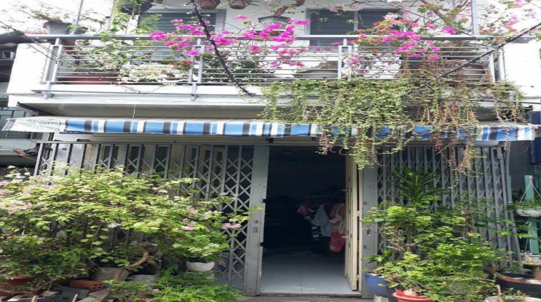 Nhà 1 trệt 1 lầu đường Bùi Minh Trực, p6, Q.8, Giá 2.6 tỷ , sổ hồng sẵn