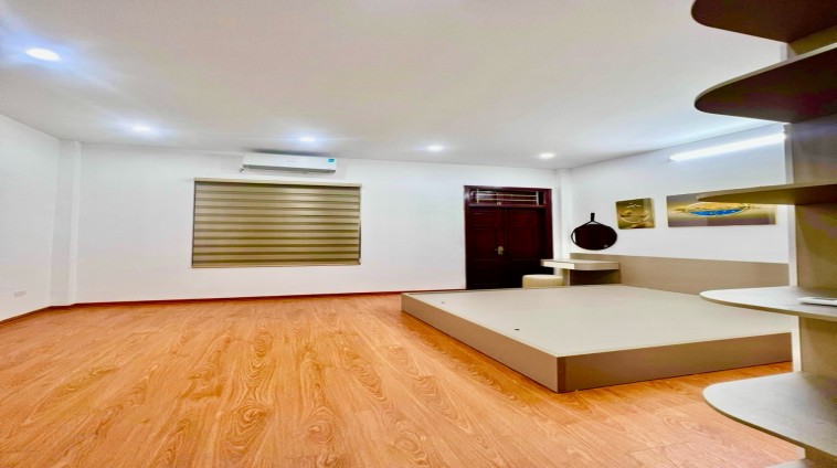 VẠN PHÚC - HÀ ĐÔNG, NGAY TRUNG TÂM QUẬN HÀ ĐÔNG, DÂN XÂY 40m2, 4 tầng giá chỉ 6.5 tỷ