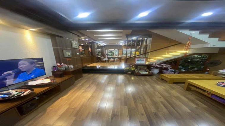 Nhà full nội thất  Đại Phúc Green Villas , thang máy, giá 12 Tỷ. Liên hệ 0949445399