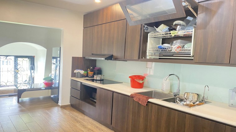 Bán Nhà Nguyễn Chí Thanh 38m x 4 Tầng Mặt Ngõ Phân Lô Ô TÔ Nhỉnh 13 Tỉ.