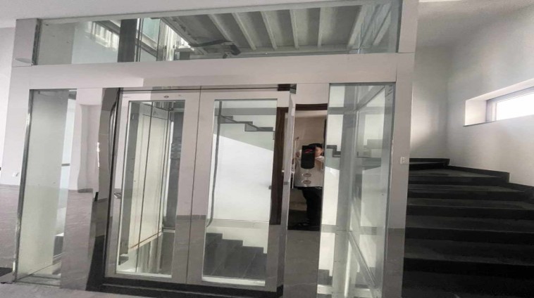 Cho thuê nhà mặt tiền Phạm Hùng, 5x20, có hầm, có thang máy, giá 22 triệu, liên hệ 0934933978