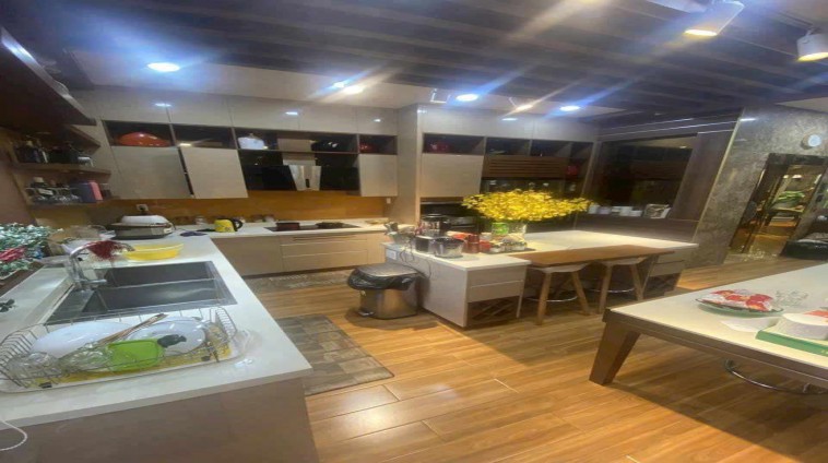 Nhà full nội thất  Đại Phúc Green Villas , thang máy, giá 12 Tỷ. Liên hệ 0909668928