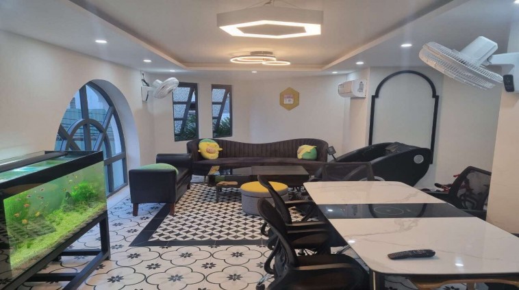 Cần bán nhà đường Nơ Trang Long Bình Thạnh. Gần Khu Học viện Hành Chính Thành phố xe oto ra vào thoải mái. Liên hệ 0934933978