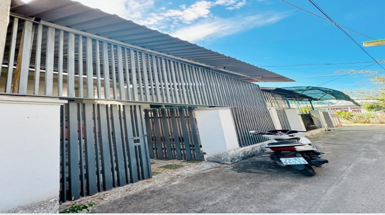BÁN NHÀ 2 TẦNG TTTP HẺM ĐỒNG NAI PHƯỚC HẢI NHA TRANG