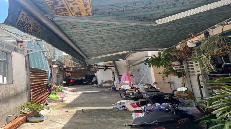 [NGAY TRUNG TÂM QUẬN 7] - NHÀ 2 TẦNG - CÁCH MẶT TIỀN 50m - ĐƯỜNG SỐ 53 - TÂN QUY
=====Giá: 1 Tỷ xx=====
