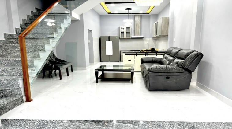 Nhà Đẹp Nhà Mới 100% - Hẻm Phú Đức, Vĩnh Hòa, Tp. Nha Trang. Giá 2.6 tỷ (bớt lộc)!