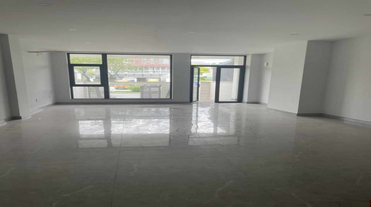 Cho thuê nhà mặt tiền Phạm Hùng, 5x20, có hầm, có thang máy, giá 22 triệu, liên hệ 0934933978