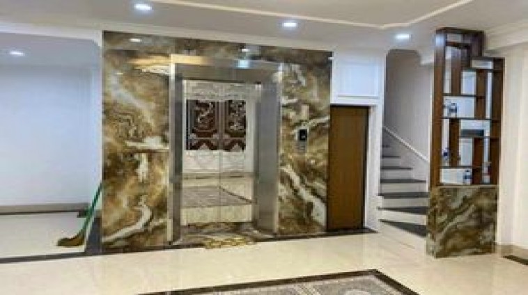 LÔ GÓC, THANG MÁY, KD, NHÀ ĐẸP KIÊU SA, VẠN PHÚC - HÀ ĐÔNG: 40M, 6T, 8.85 TỶ