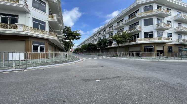 SHOPHOUSE MẶT ĐƯỜNG HÀ HUY TẬP. NHẬN NHÀ, NHẬN SỔ NGAY.  CĐT: 0966 343 969