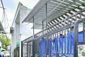 NHÀ CẤP 4, VỊ TRÍ ĐẸP, RỘNG, RẺ, CHIA 2 CĂN ĐANG CHO THUÊ, 435 HT PHÁT, QUẬN 7