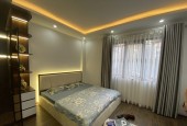 BÁN NHÀ TRUNG KÍNH_LÔ GÓC 3 THOÁNG_NHÀ ĐẸP_FULL NỘI THẤT_GẦN ÔTÔ