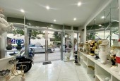 BÁN NHÀ 5 TẦNG MẶT PHỐ PHẠM VĂN ĐỒNG 50M2