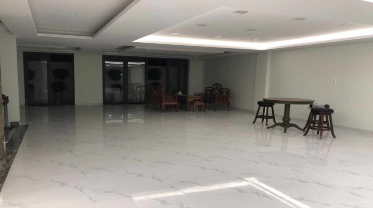 Cho thuê nhà góc 7x20, Khu 6b intresco, đường 16m, ngay trường BVIS, liên hệ 0914864379