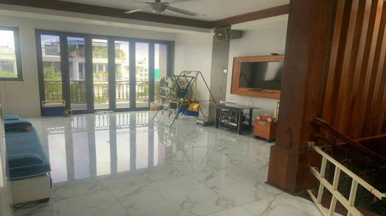 Bán nhà Đại Phúc, Đường số 6, có hầm, thang máy, giá 14.5 tỷ, liên hệ 0914864379