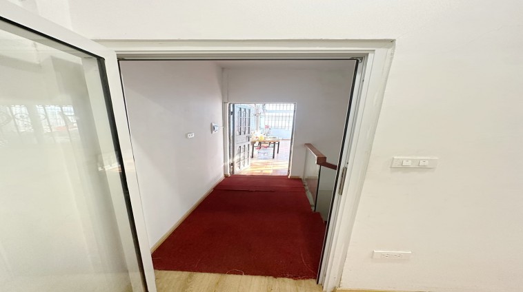 Bán nhà kinh doanh Mặt phố Tam Khương, 26m2 5T 5.5M MT giá chào 10.8 tỷ kinh doanh sầm uất