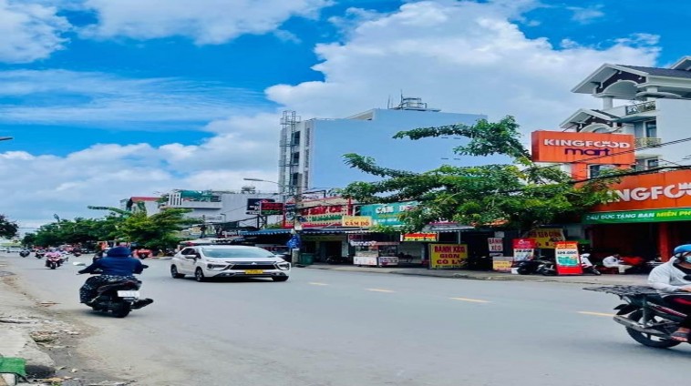 LÔ ĐẤT DUY NHẤT GIÁP AEON TÂN PHÚ - CẠNH CHỢ 26/3 - HXT - 62M NỞ HẬU GIÁ 4TỶ25