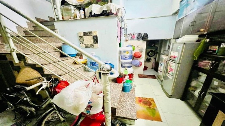 TÂN QUÝ - NHÀ ĐẸP GIÁ RẺ - SÁT MẶT TIỀN - 56M - 5 TẦNG - 6 PN CHỈ 5 TỶ NHỈNH
