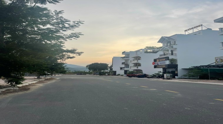 BÁN NHANH LÔ ĐẤT ĐẸP TẠI KĐT HÀ QUANG 2 - STH 37.0… - TP NHA TRANG