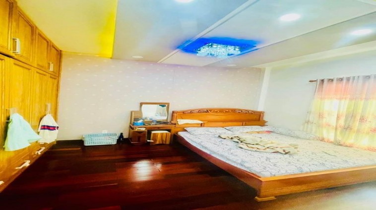 NHỈNH 9 TỶ CÓ NHÀ 5 TÂNG - 5PN -ĐƯỜNG 10 THÔNG NGAY GẦN CHỢ TÂN HƯƠNG - ĐÃ GIẢM 1.5 TỶ